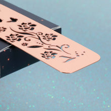 Load image into Gallery viewer, Retirement Gifts for Women Men 2024 Happy Retirement Bookmarks Teacher Retirement Gifts Employee Appreciation Gifts for Coworkers Boss Friends Coworkers Leaving Going Away Gifts for Retired Colleagues