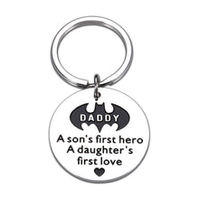 Load image into Gallery viewer, Dad Birthday Keychain Gifts from Son Daughter to Daddy Father Christmas Valentine Gift for Stepdad New Dad to Be Husband from Kids Stepdaughter Wife Father of The Bride Wedding Presents Men Him
