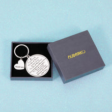 Load image into Gallery viewer, Boss Thank You Keychain Gifts Leader Appreciation Gift for Mentor Manager Colleague Leaving Going Away Farewell Present Retirement Birthday Christmas Keyring for Women Men Boss Day Gift for Him Her