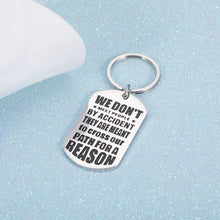 Load image into Gallery viewer, Coworkers Leaving Gift Retirement Goodbye Keychain Gift for Colleagues Friends Appreciation Going Away Farewell Boss Day Present for Boss Lady Thank You Birthday Christmas Gift for Women Men