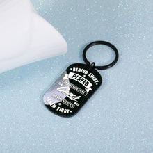 Load image into Gallery viewer, Coach Thank You Gifts Keychain for Men Women Football Soccer Basketball Team Coach Appreciation Retirement Birthday Christmas Gift for Coach End of Season