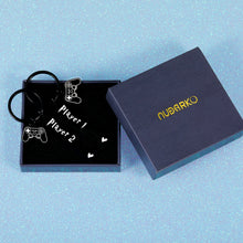 Load image into Gallery viewer, Boyfriend Gifts from Girlfriend Valentines Day Gift for Him Funny Gamer Player 1 Player 2 Matching Keychain for Couple to My Man Husband Fiance Gift from Wife Fiancee Valentine Birthday Anniversary