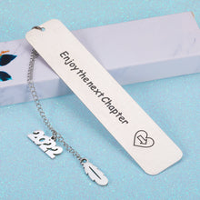 Load image into Gallery viewer, Inspirational Bookmark with Feather Chain 2022 Graduation Gift for Students Teens Grads Booklover Bookmarks Birthday Christmas Gift Retirement Recovery Encouragement New Beginning New Job Present