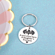Load image into Gallery viewer, Dad Birthday Keychain Gifts from Son Daughter to Daddy Father Christmas Valentine Gift for Stepdad New Dad to Be Husband from Kids Stepdaughter Wife Father of The Bride Wedding Presents Men Him