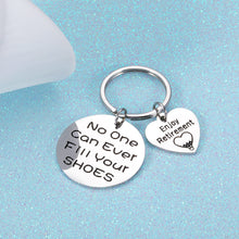 Load image into Gallery viewer, Retirement Keychain Gifts Coworker Leaving Keyring for Staff Colleague Boss Teacher Doctor Nurse Friends Jewelry Present Going Away Farewell Christmas Birthday New Year Gift for Him Her Women Men