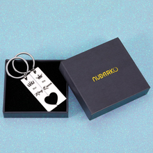 Load image into Gallery viewer, Couples Gifts for Husband Wife Boyfriend Gifts from Girlfriend Matching Keychain for Anniversary Christmas Birthday Wedding Engagement Valentine Sweetest Day Gifts for Him Her Wifey Hubby Women Men