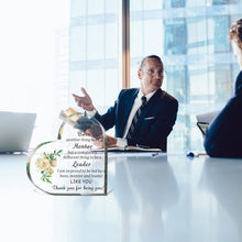 Load image into Gallery viewer, Gifts for Boss Leader Acrylic Boss's Day Gifts Heart Sign Boss Lady Office Desk Gifts for Leaving Job Appreciation Plaque Mentor Manager Birthday Christmas Retirement Paperweight Keepsake to Friend