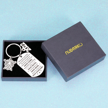 Load image into Gallery viewer, Inspirational Son Daughter Gift Keychain for Coworkers Boss Colleagues Boys Girls Birthday Christmas Wedding Gift for New Start Leaving Retirement Gift for Office Friends Women Men Job Promotion